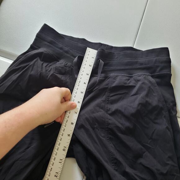 Lululemon Pants Womens 6 Black Dance Studio Jogger High Rise Ribbed Pockets - Picture 6 of 9